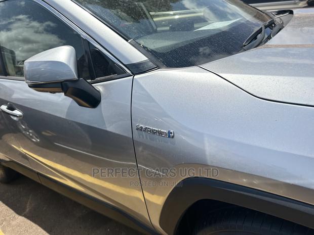 Toyota RAV4 Adventure 2019 Silver