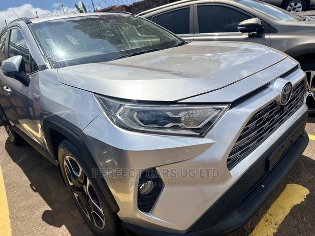 Toyota RAV4 Adventure 2019 Silver