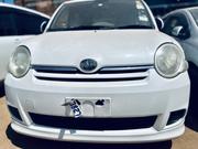 Toyota Sienta 1.5 AWD 2008 Off white for sale