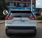 Toyota RAV4 2020 White for sale