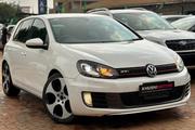 Volkswagen Golf 2011 White for sale