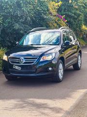 Volkswagen Tiguan S 4Motion 2010 Black for sale