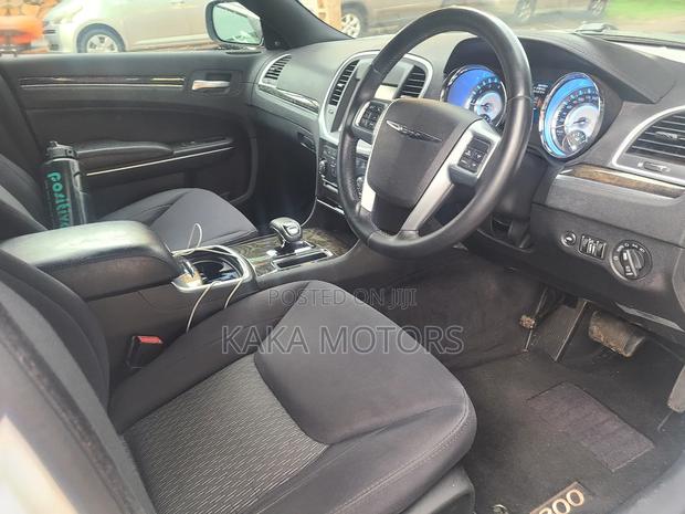 Chrysler 300C 2014 White
