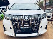 Toyota Alphard 2.5 Petrol AWD 2019 White for sale