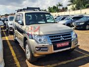 Mitsubishi Pajero V80 3.2 DI-D 2016 Gold for sale