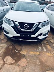 Nissan X-Trail 2.0 Petrol AWD 2017 White for sale