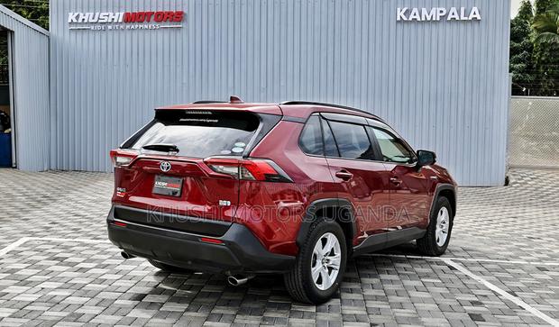 Toyota RAV4 2019 Red
