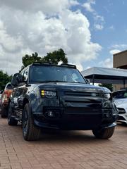 Land Rover Defender X-Dynamic SE 2023 Black for sale