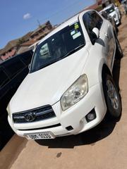 Toyota RAV4 2011 White for sale