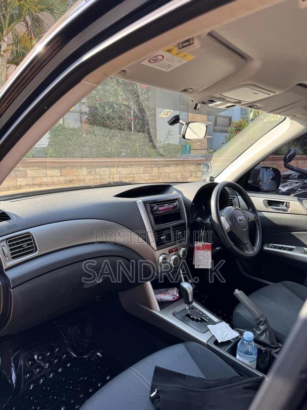 Subaru Forester 2010 Black