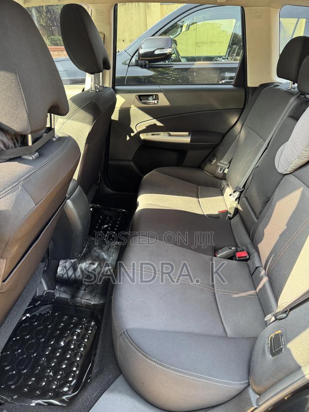 Subaru Forester 2010 Black