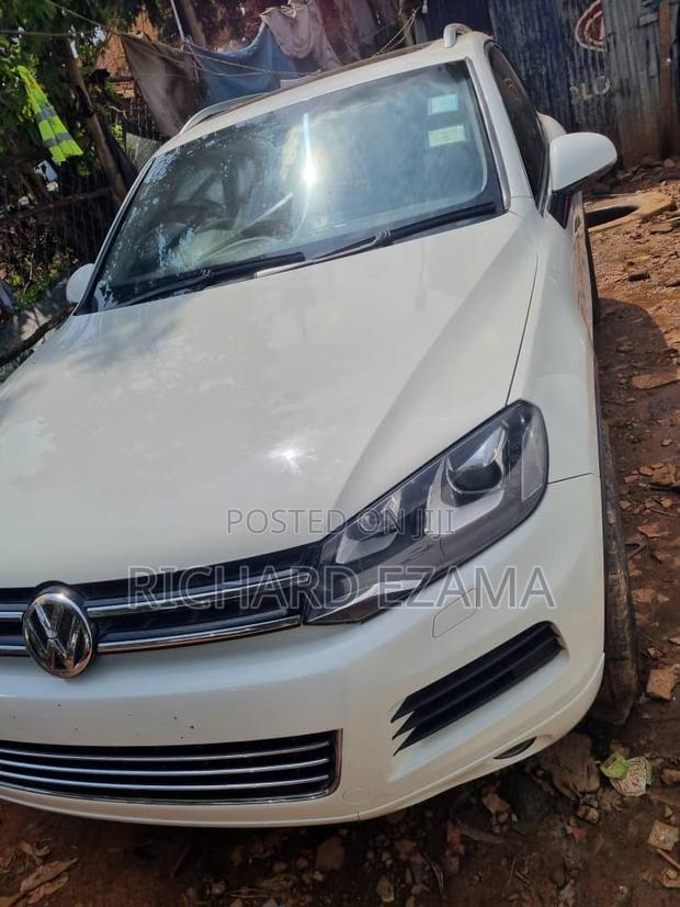 Volkswagen Touareg VR6 Sport 2012 White