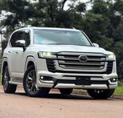 Toyota Land Cruiser 2023 White for sale