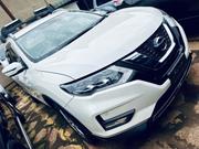 Nissan X-Trail 2.0 Petrol AWD 2017 White for sale