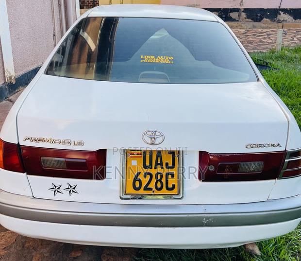 Toyota Premio 1.8 AWD 2002 White