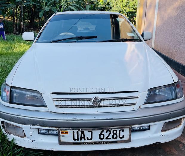 Toyota Premio 1.8 AWD 2002 White