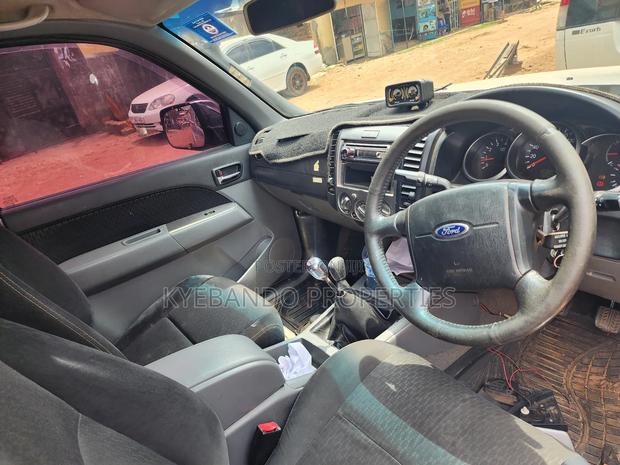 Ford Ranger 2.5 TDCi 2008 Silver