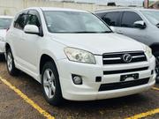 Toyota RAV4 2.5 2012 White for sale