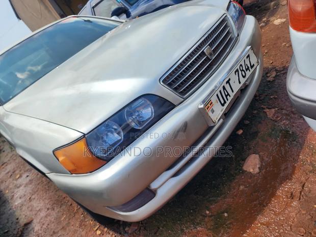 Toyota Chaser 1999 Silver