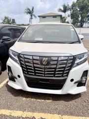Toyota Alphard 2.5 Petrol AWD 2017 Off white for sale