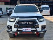 Toyota Hilux 2021 White for sale