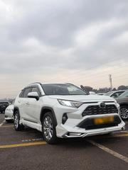 Toyota RAV4 2019 White for sale
