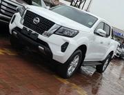 Nissan Navara 2022 White for sale