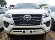 Toyota Fortuner 2.8 D AWD 2021 White for sale