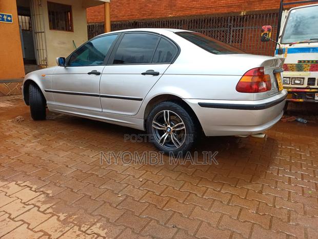 BMW 318i 2006 Silver
