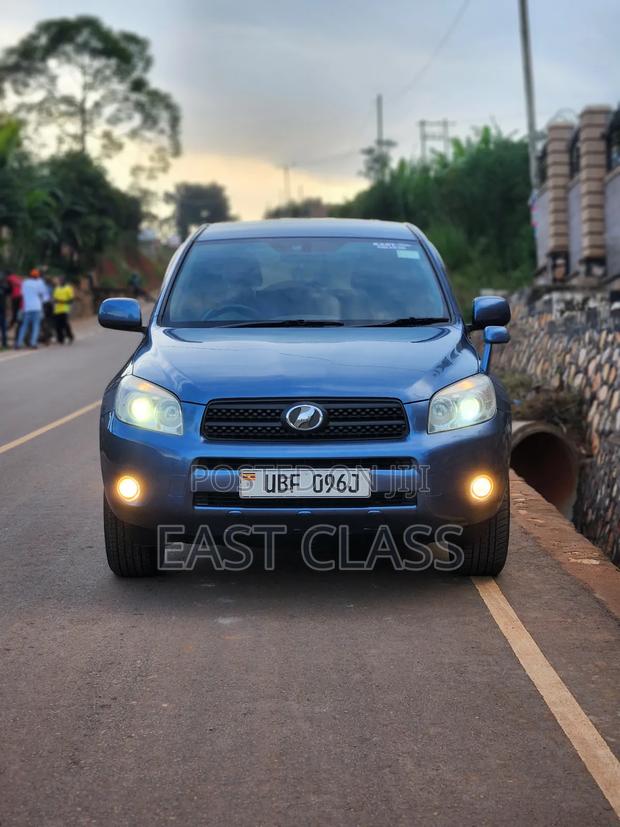 Toyota RAV4 200 4X4 2008 Blue