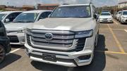Toyota Land Cruiser LC300 2023 White for sale