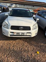 Toyota RAV4 2009 White for sale