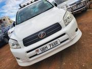 Toyota RAV4 2010 White for sale