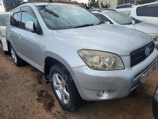 Toyota RAV4 2008 Silver