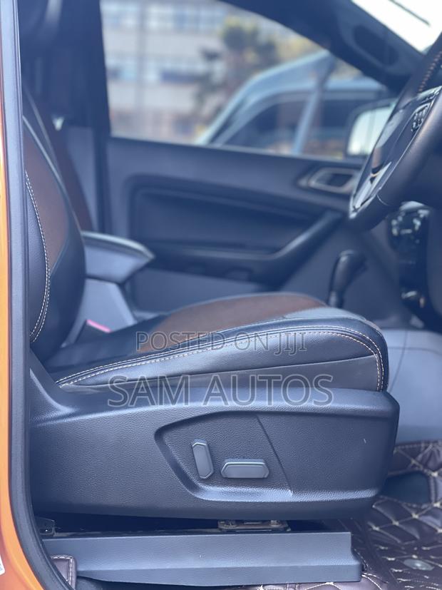 Ford Ranger Wildtrak 2016 Orange