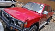 Toyota Hilux 2000 Red for sale