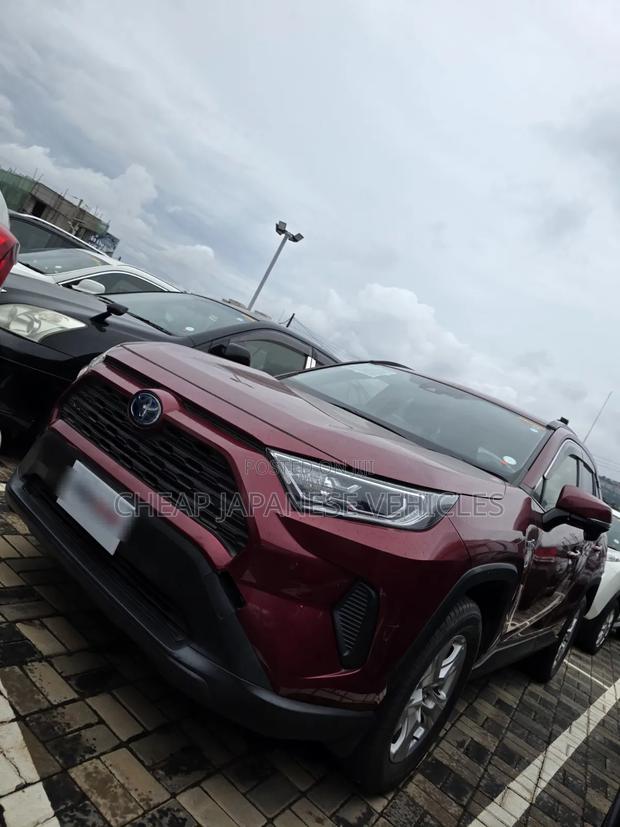 Toyota RAV4 2019 Red