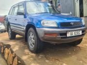 Toyota RAV4 Automatic 2000 Blue for sale