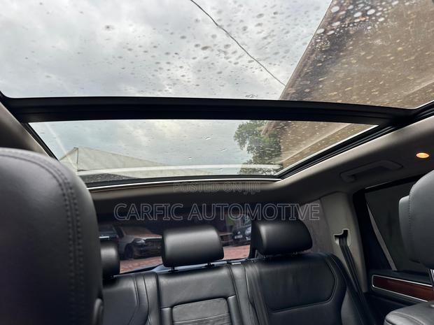 Volkswagen Touareg V6 Lux 4dr SUV AWD (3.6L 6cyl 8A) 2014 Black