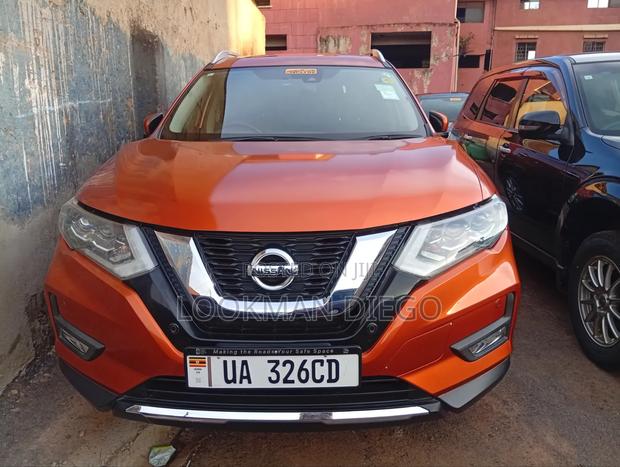 Nissan X-Trail 2017 Orange