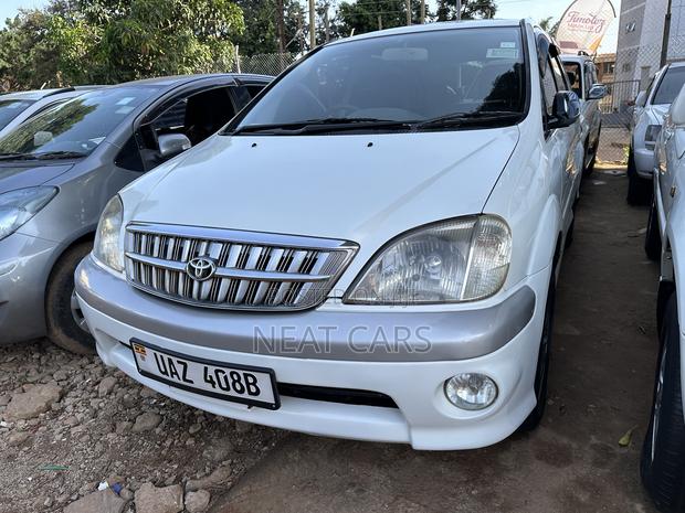 Toyota Nadia 1999 White
