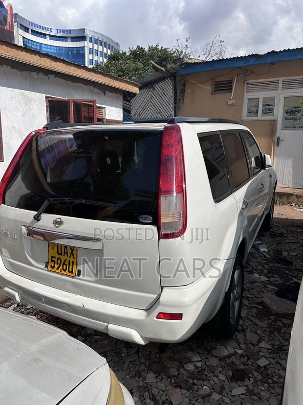 Nissan X-Trail 2002 Pearl