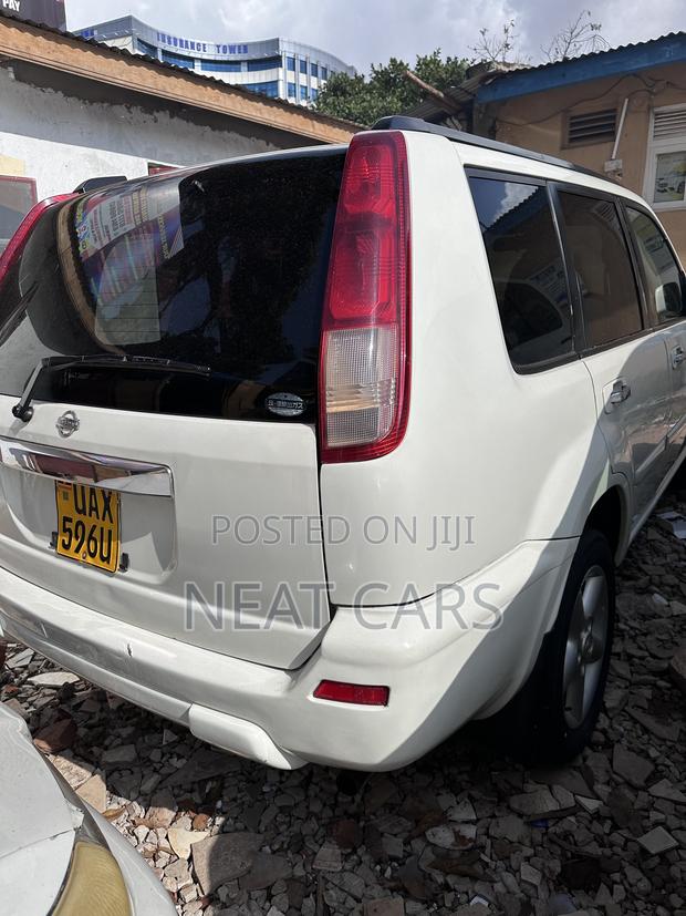 Nissan X-Trail 2002 Pearl