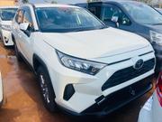 Toyota RAV4 Limited FWD 2019 White for sale