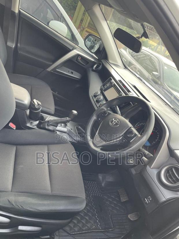 Toyota RAV4 2016 White