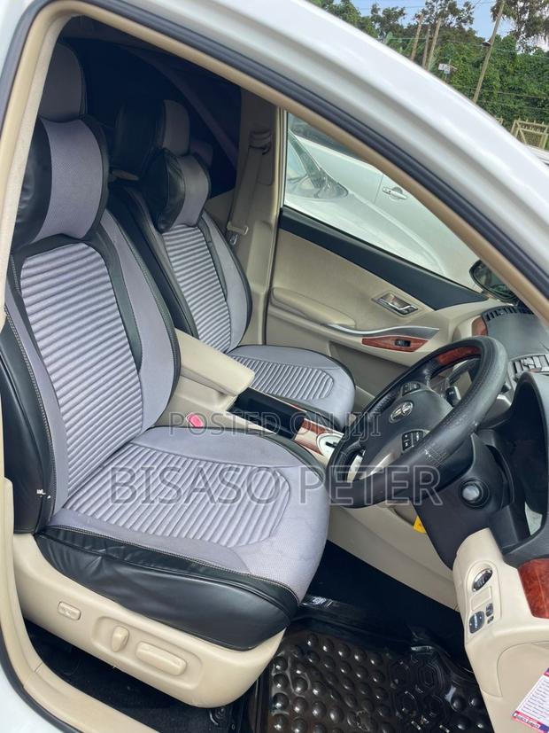 Toyota Premio 1.8 AWD 2014 White