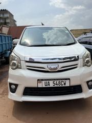 Toyota Noah 2.0 143hp AWD (8 Seater) 2010 White for sale