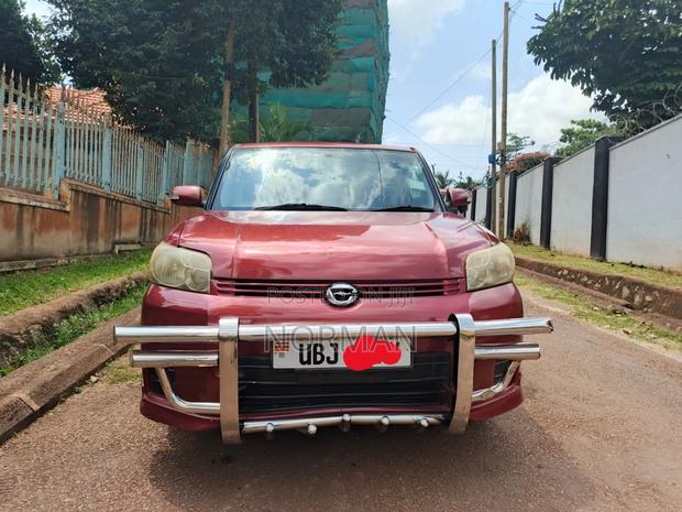 Toyota Rumion 1.5 FWD 2021 Red
