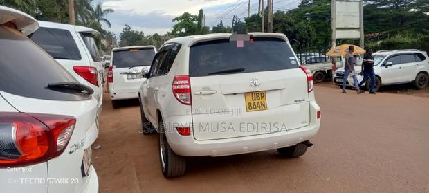 Toyota RAV4 2013 White