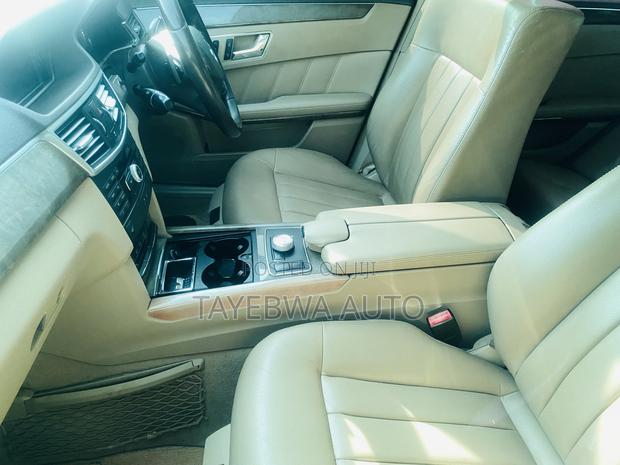 Mercedes-Benz E300 2009 Black